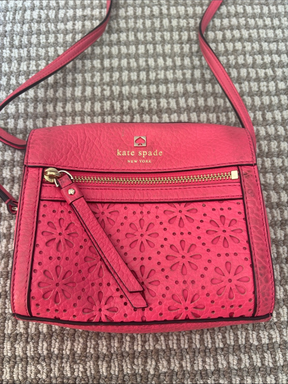 Kate Spade Perri Lane Looloo Crossbody Bag, VGUC
